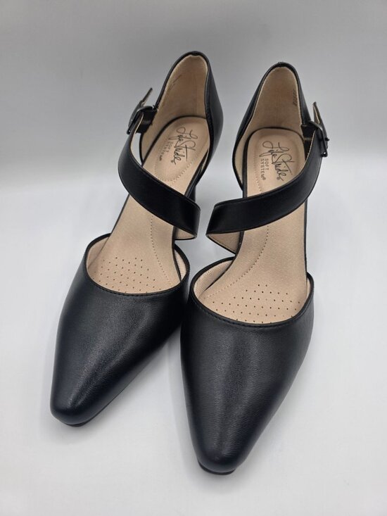 Life Stride Shoes - LifeStride Soft System Black Kitten Heels With Buckle Strap Size 8M, 2.5” Heel